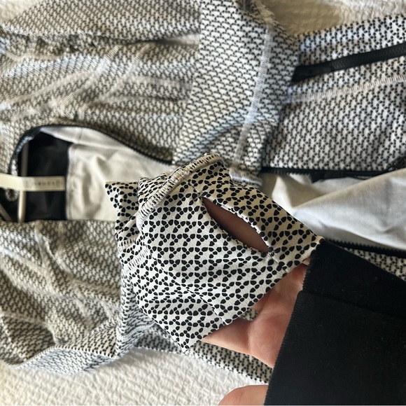 LULULEMON Define Jacket - Picture 3 of 5